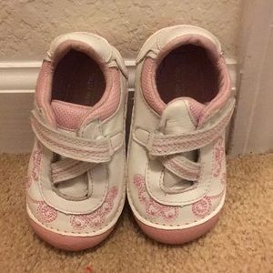 Baby shoes